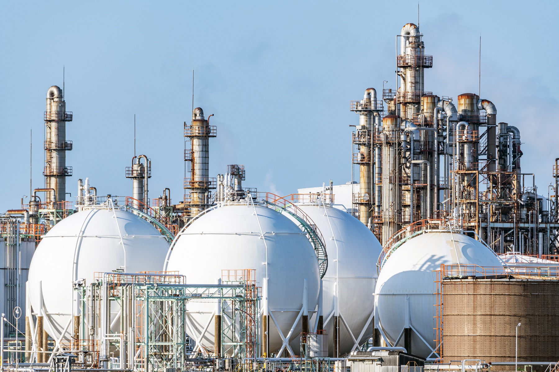 生産工場とプラントの違い